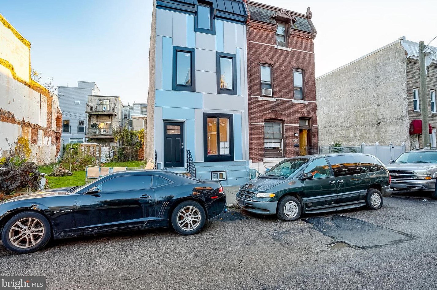 2510 Turner St, Philadelphia PA  19121-2841 exterior