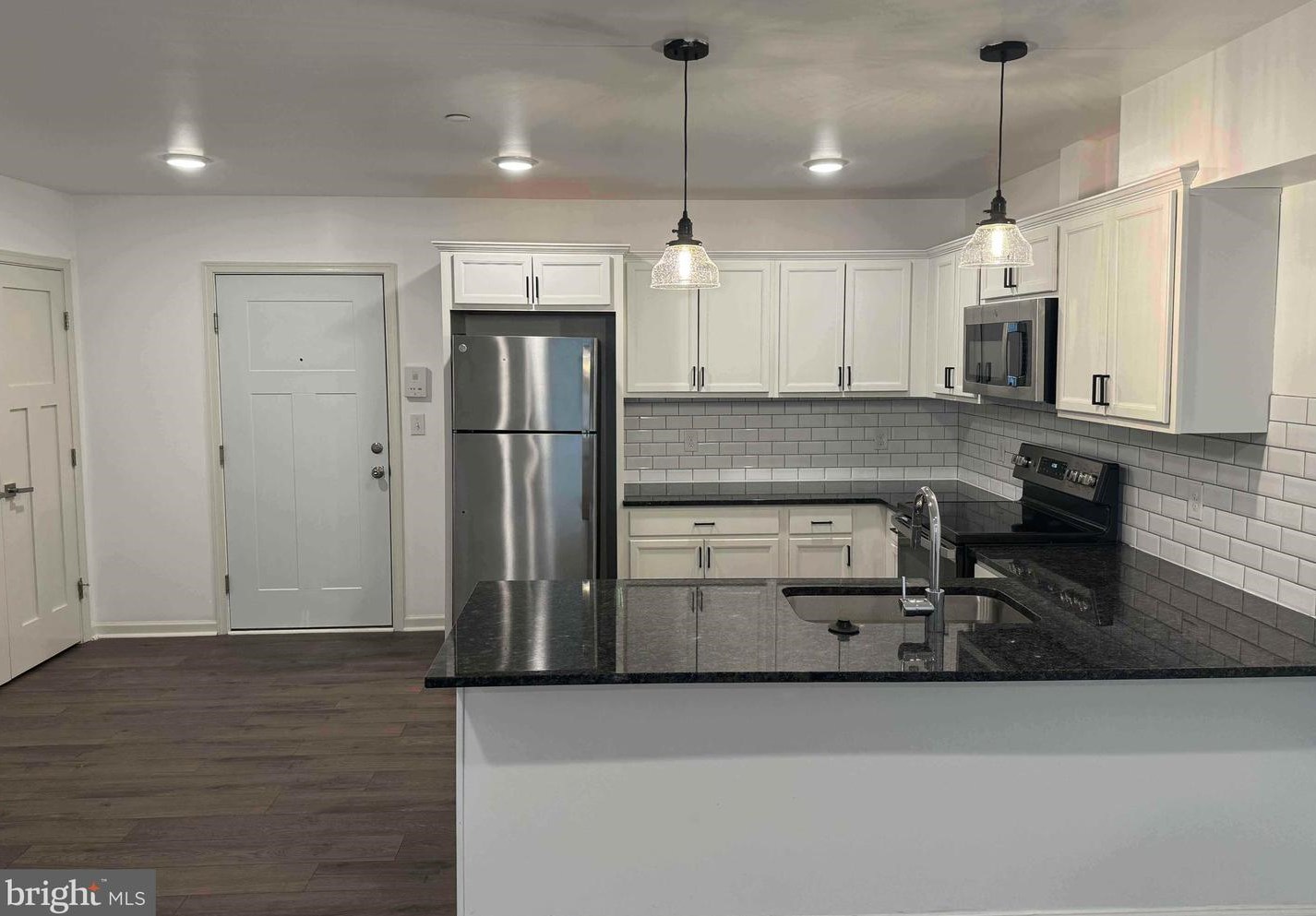 6649 Ridge Ave #b101, Philadelphia, PA 19128