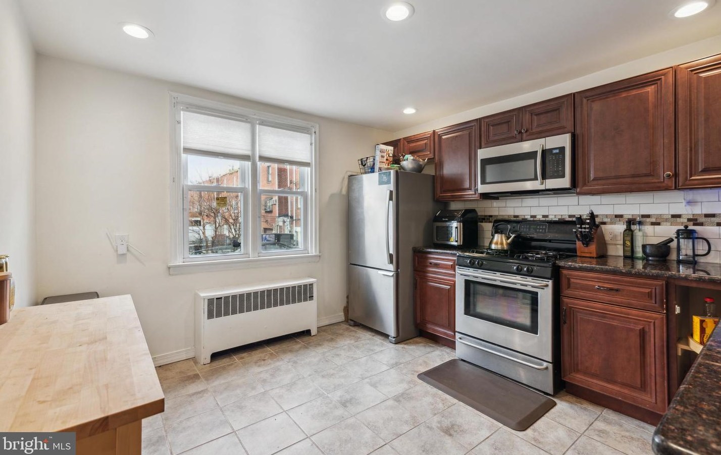 1339 Mount Pleasant Ave, Philadelphia PA  19150-2028 exterior