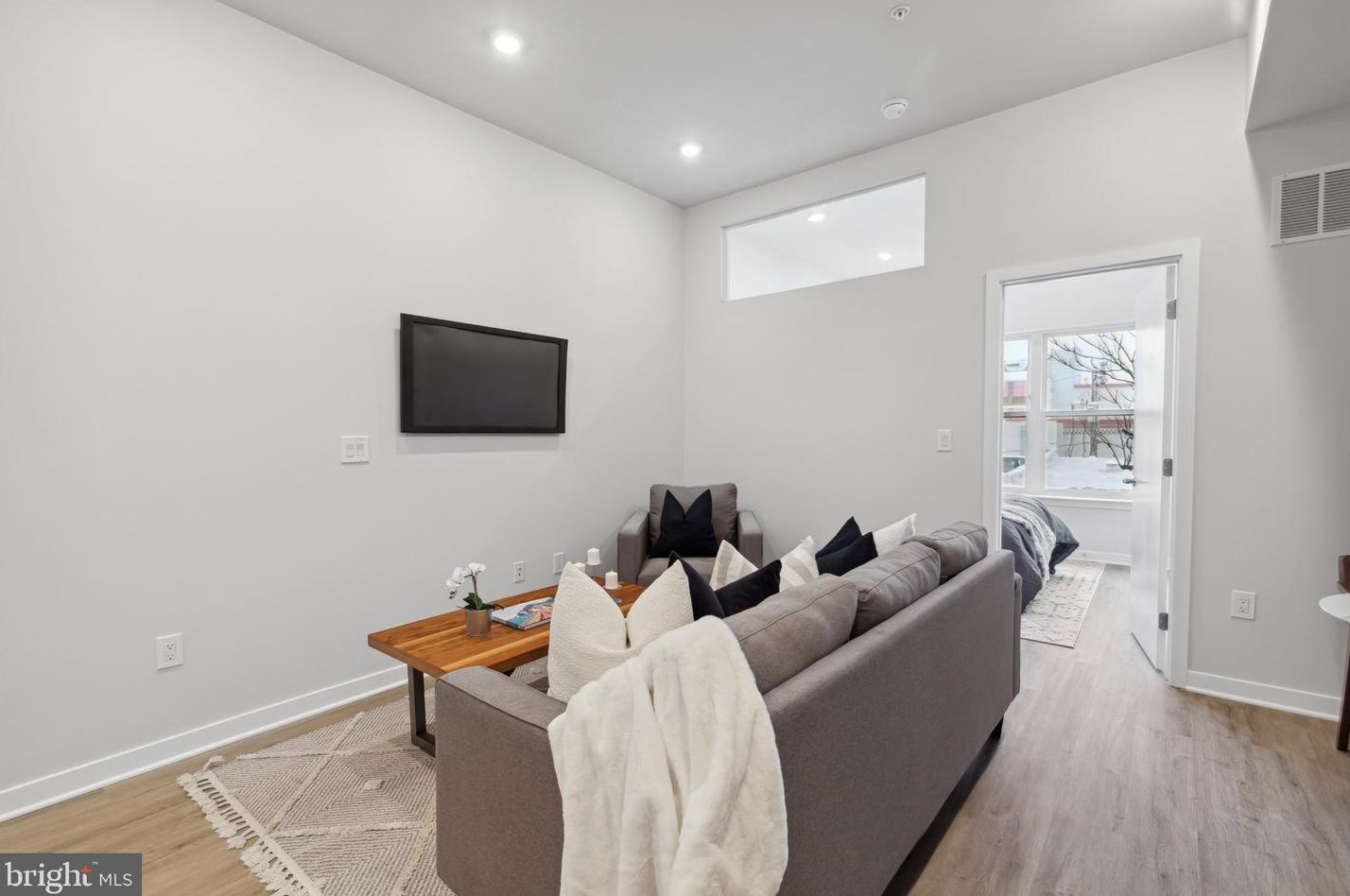 1330 S Patton St #unit 402, Philadelphia, PA 19146