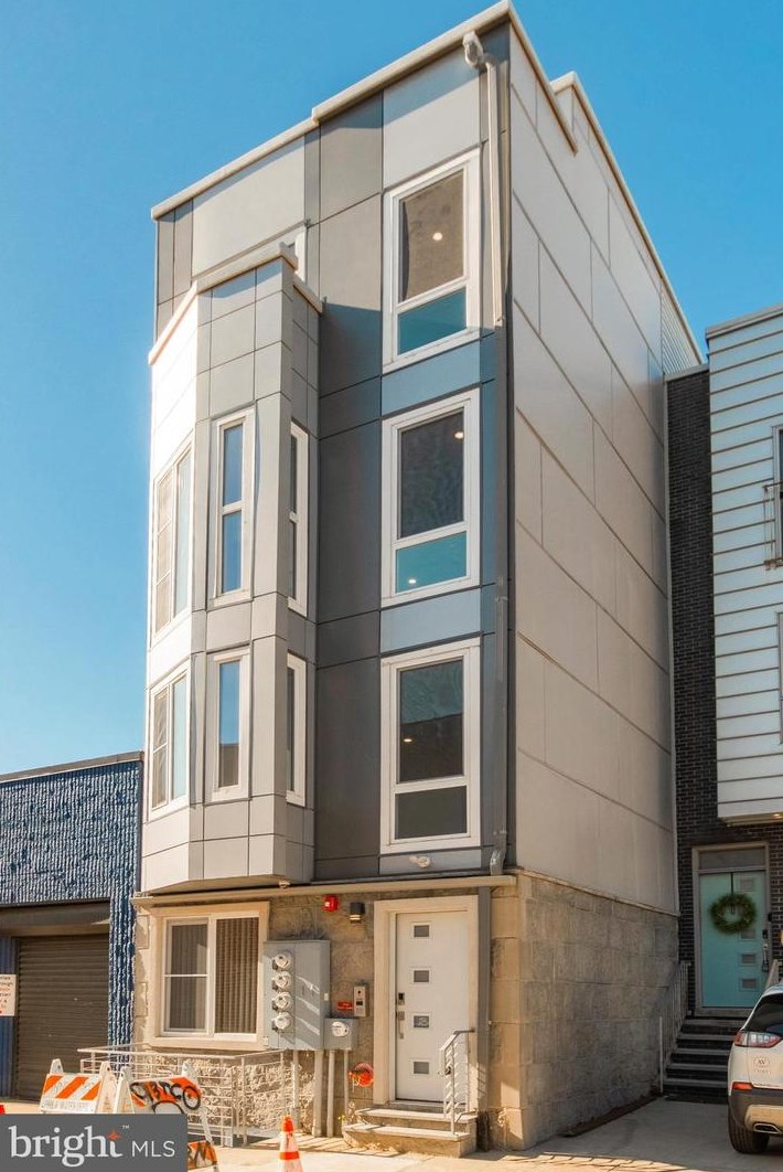 920 N Marshall #2, Philadelphia, PA 19123