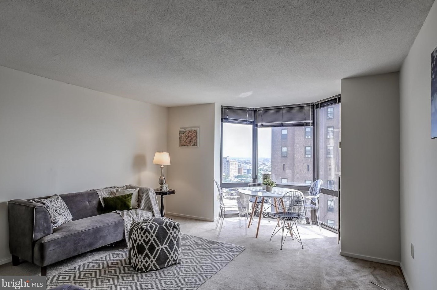 2018 Walnut St #21f, Philadelphia, PA 19103