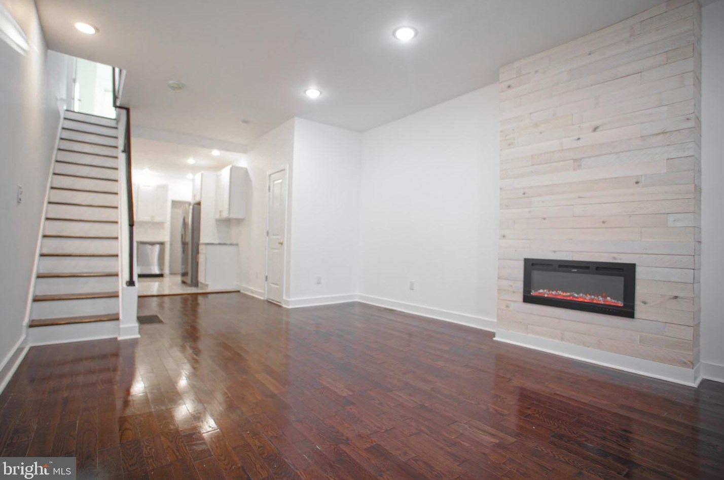 1814 Taney St, Philadelphia PA  19121-2612 exterior