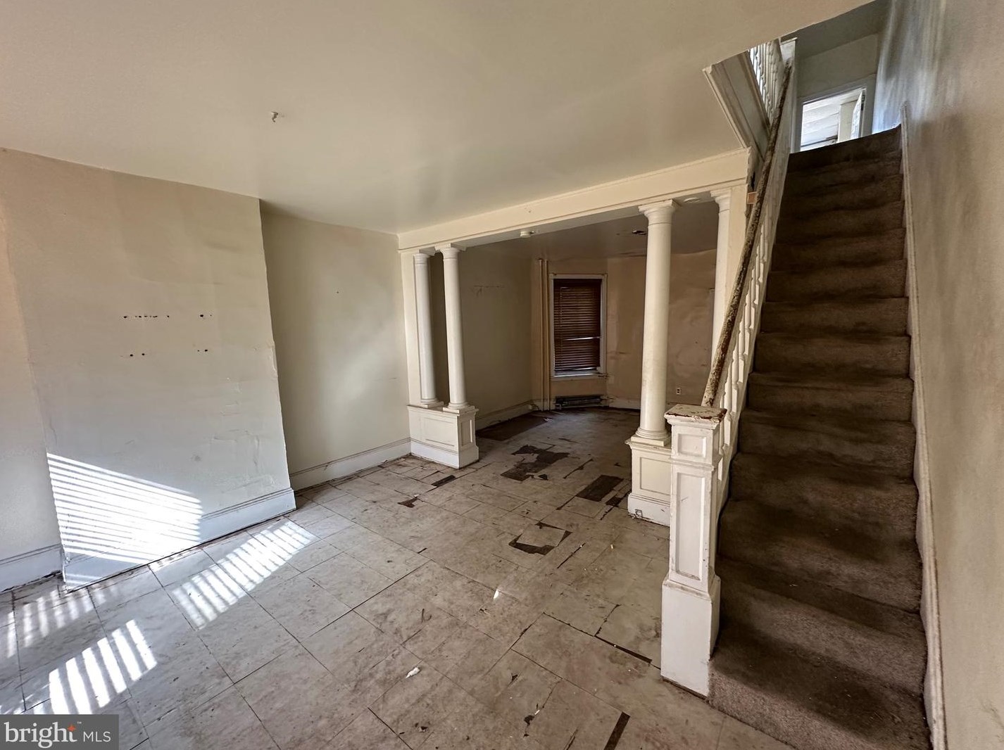 2615 Reed St, Philadelphia, PA 19146-3803