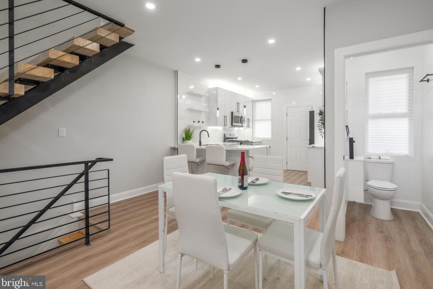 1527 Napa St, Philadelphia PA  19146-3419 exterior