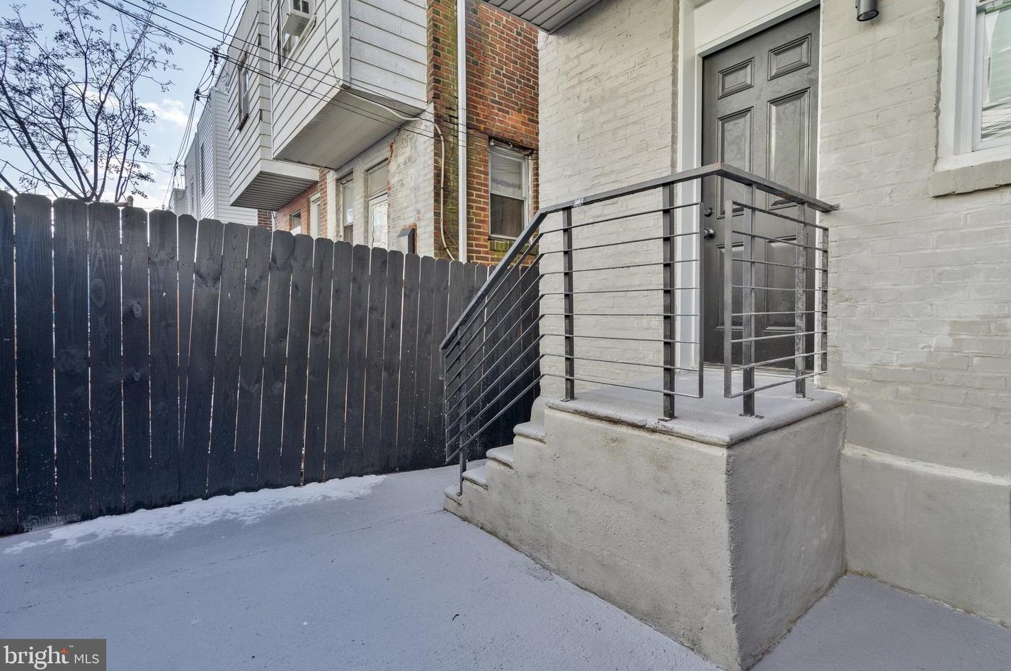 1527 Napa St, Philadelphia PA  19146-3419 exterior