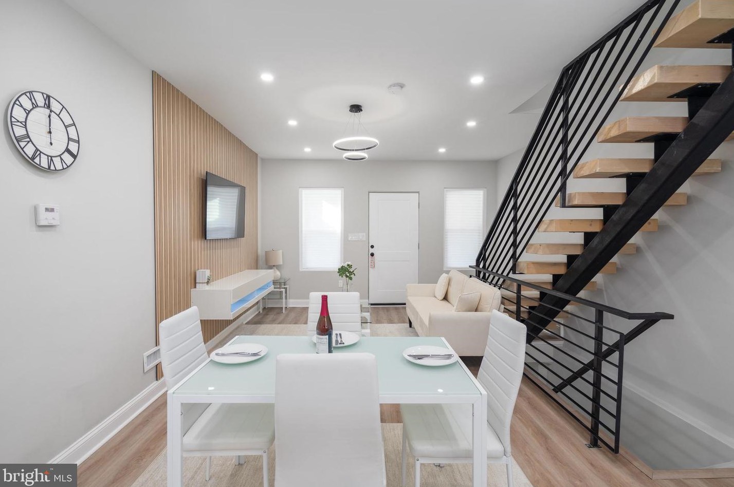 1527 Napa St, Philadelphia PA  19146-3419 exterior