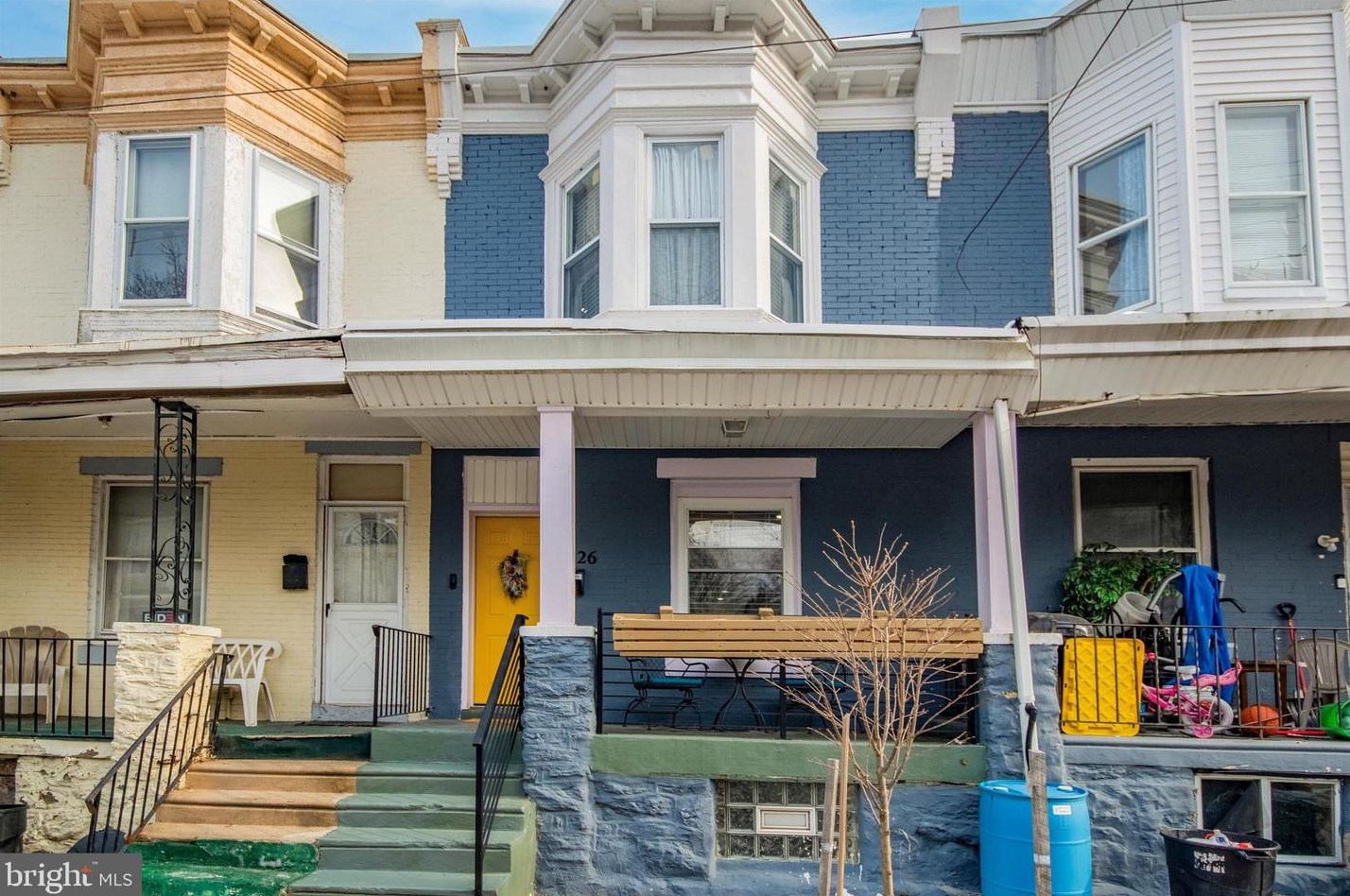 126 Pleasant St, Philadelphia PA  19119-2144 exterior