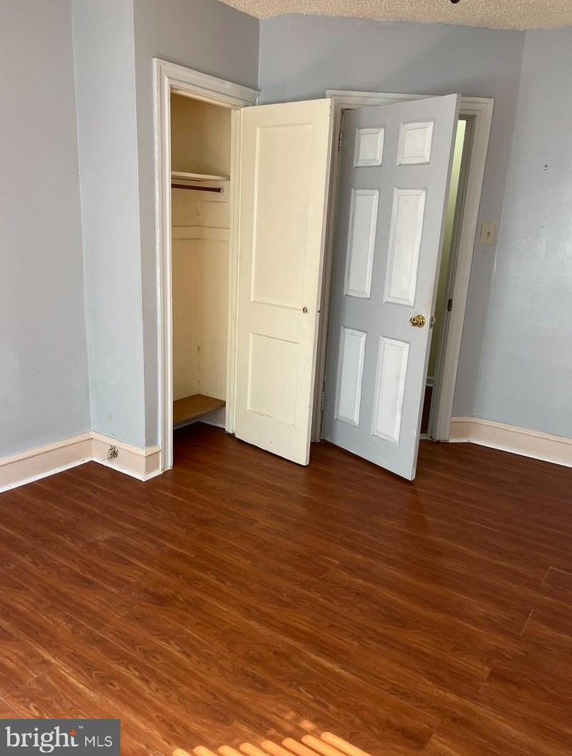 5201 Pennway St, Philadelphia PA 19124-3506 exterior