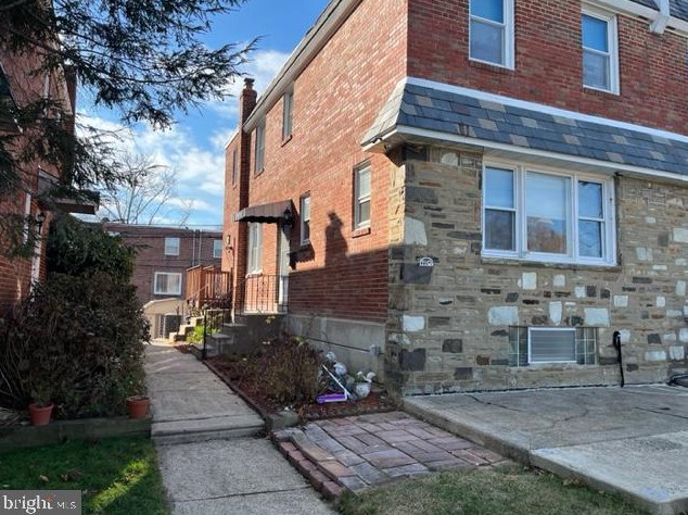 710 Tyson Ave, Philadelphia, PA 19111