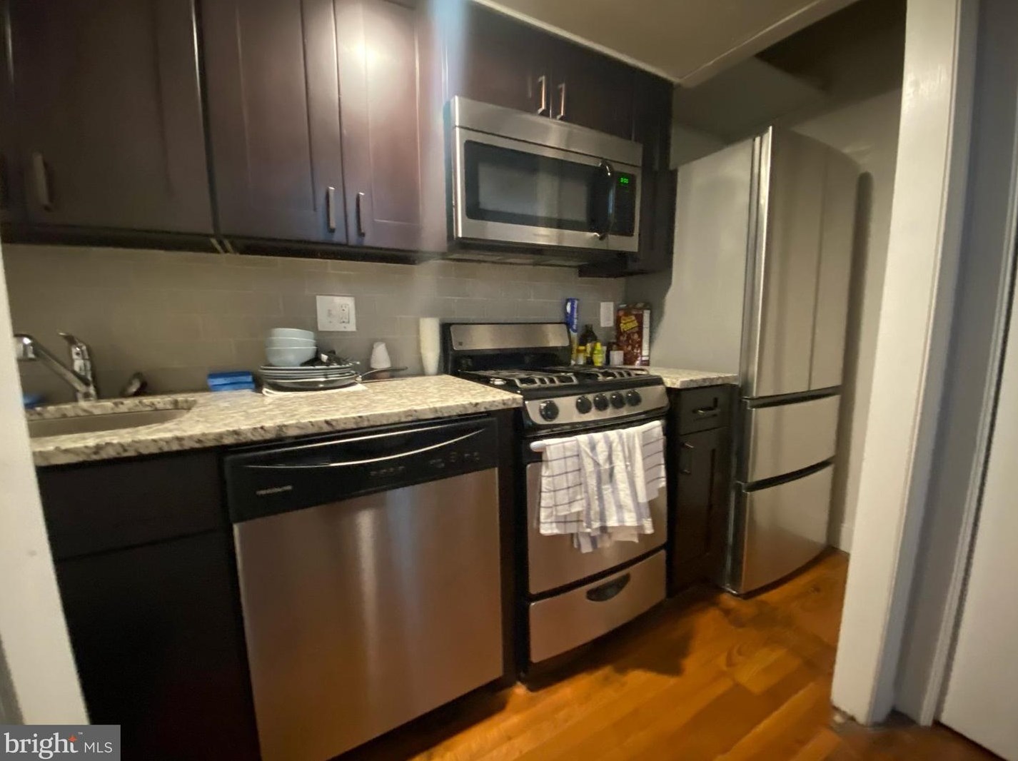1529 Spruce St Apt 1b, Philadelphia, PA