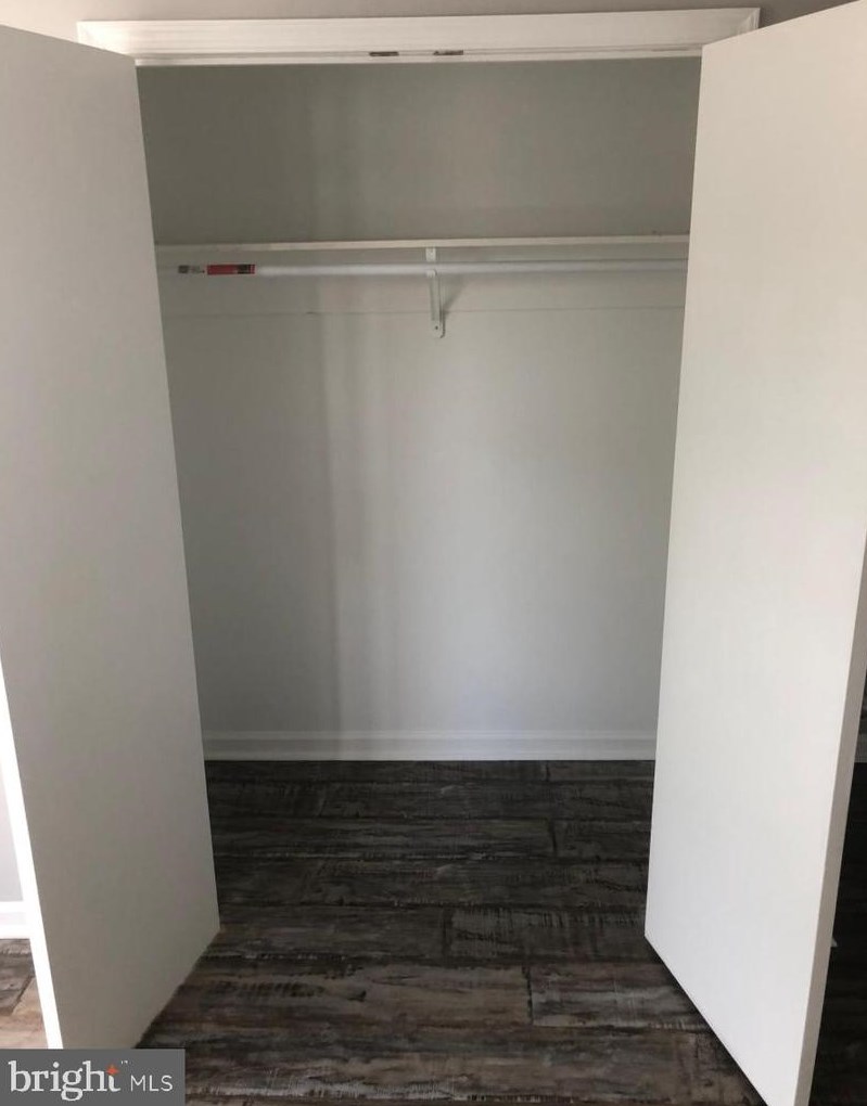 302 W Ruscomb St, Philadelphia, PA 19120