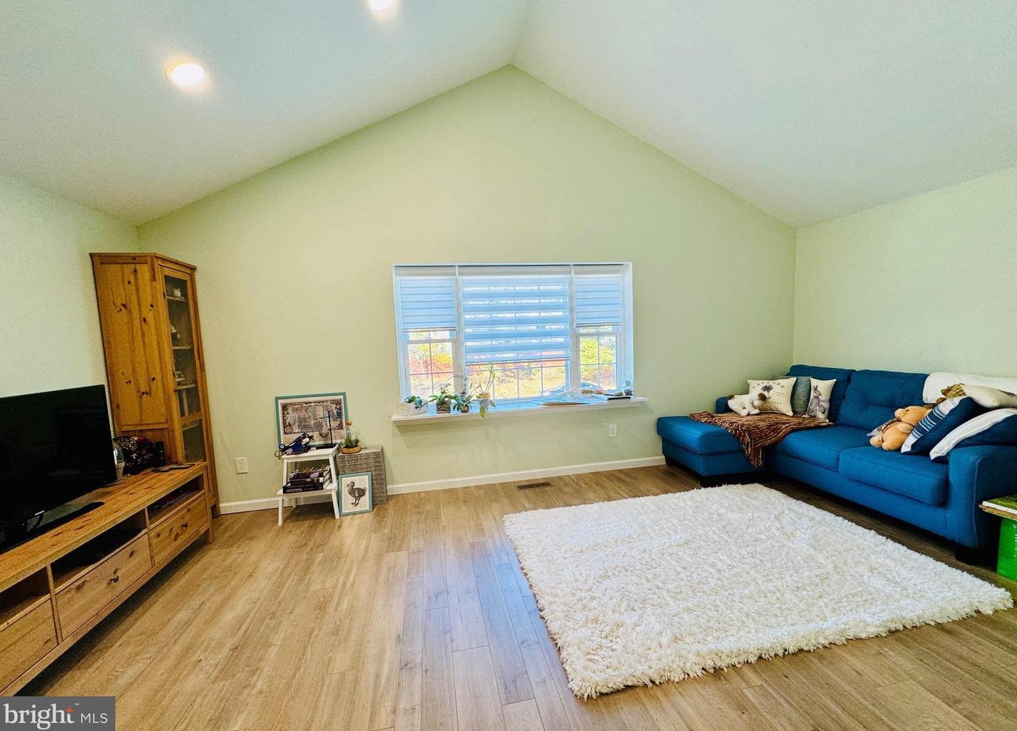 13368 Philmont Ave, Philadelphia, PA 19116-1114