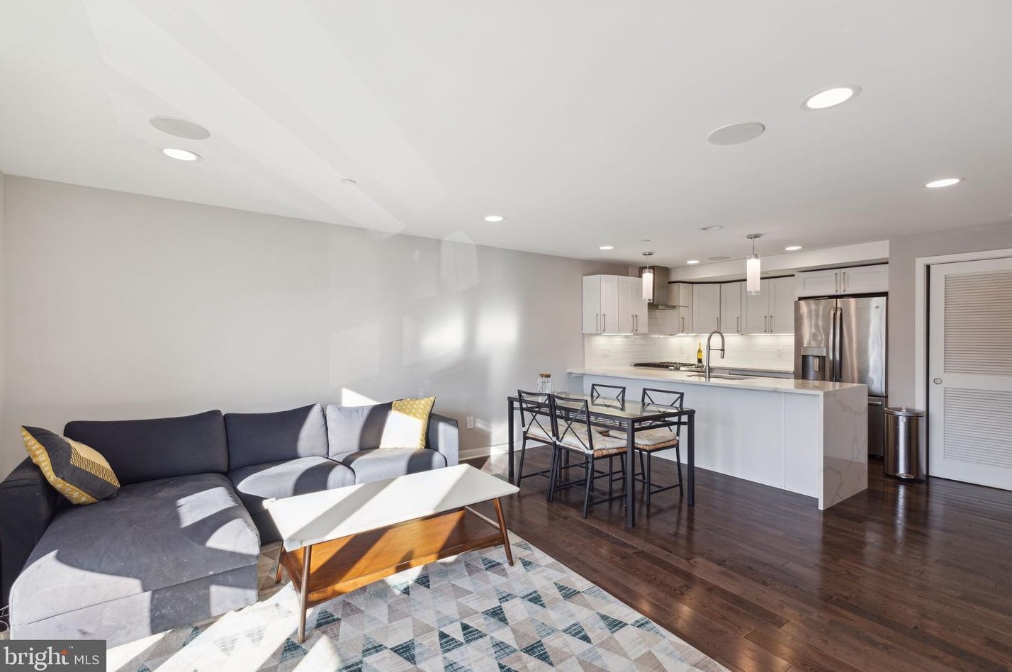 753 N 20th St #3, Philadelphia, PA 19130
