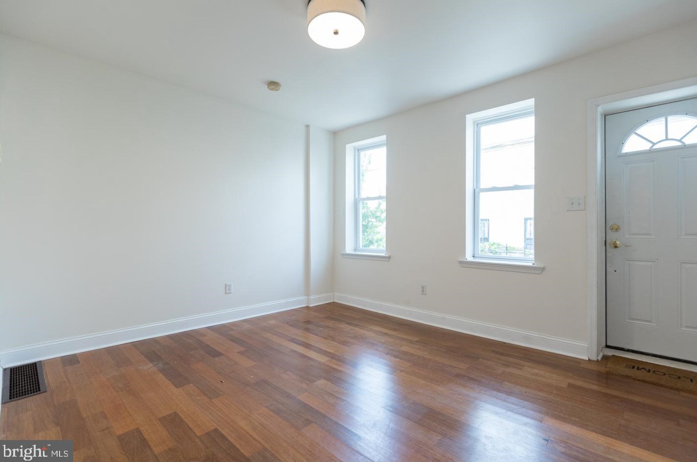 1161 S Mole St, Philadelphia, PA 19146