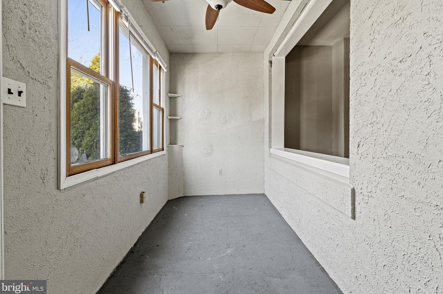 307 Roxborough Ave, Philadelphia PA  19128-5025 exterior