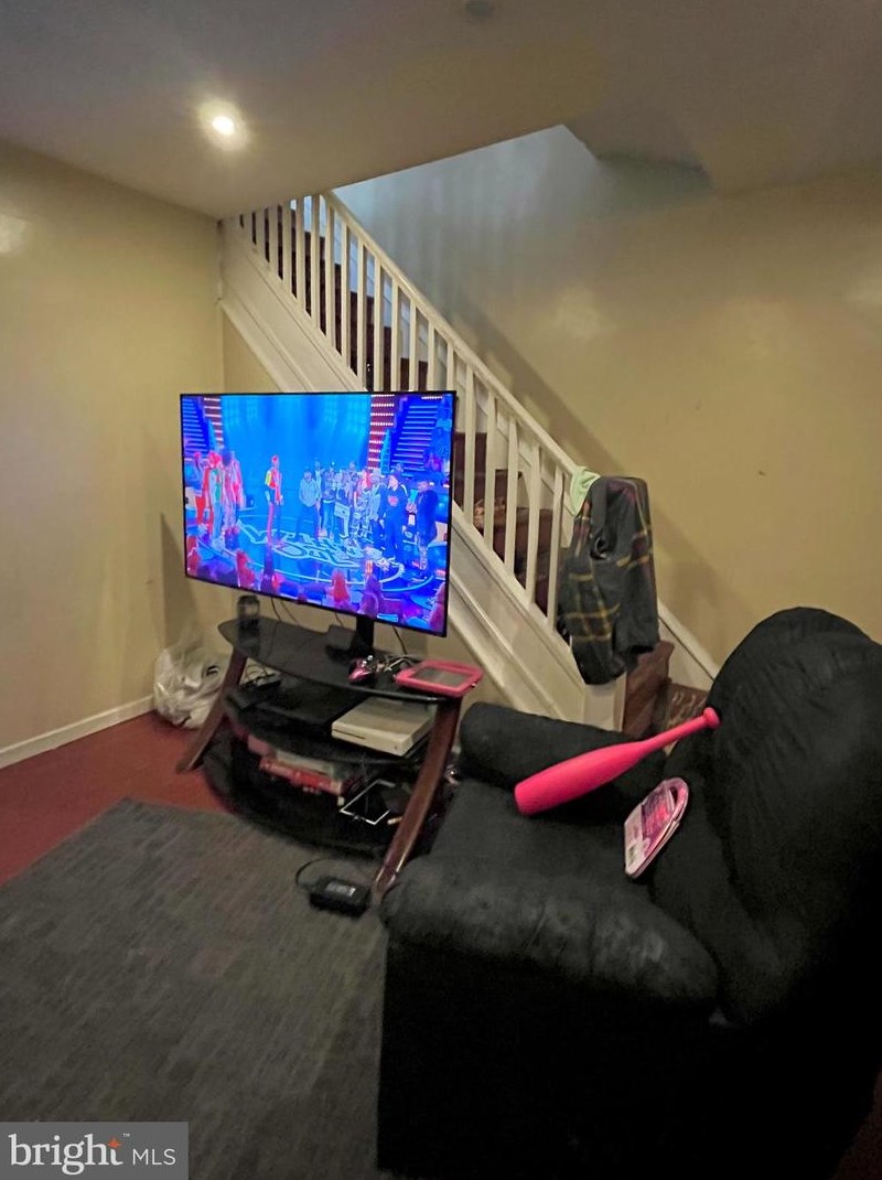 1411 32nd St, Philadelphia, PA 19121-3503