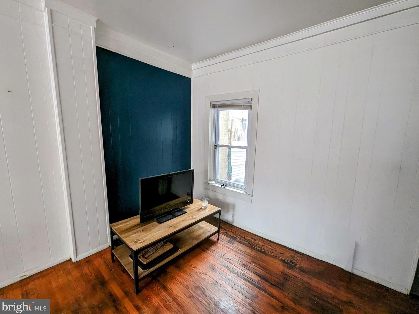 1842 Hazzard St, Philadelphia, PA 19125-1320
