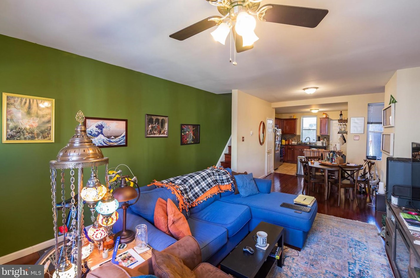 1522 S Hicks St, Philadelphia, PA 19146