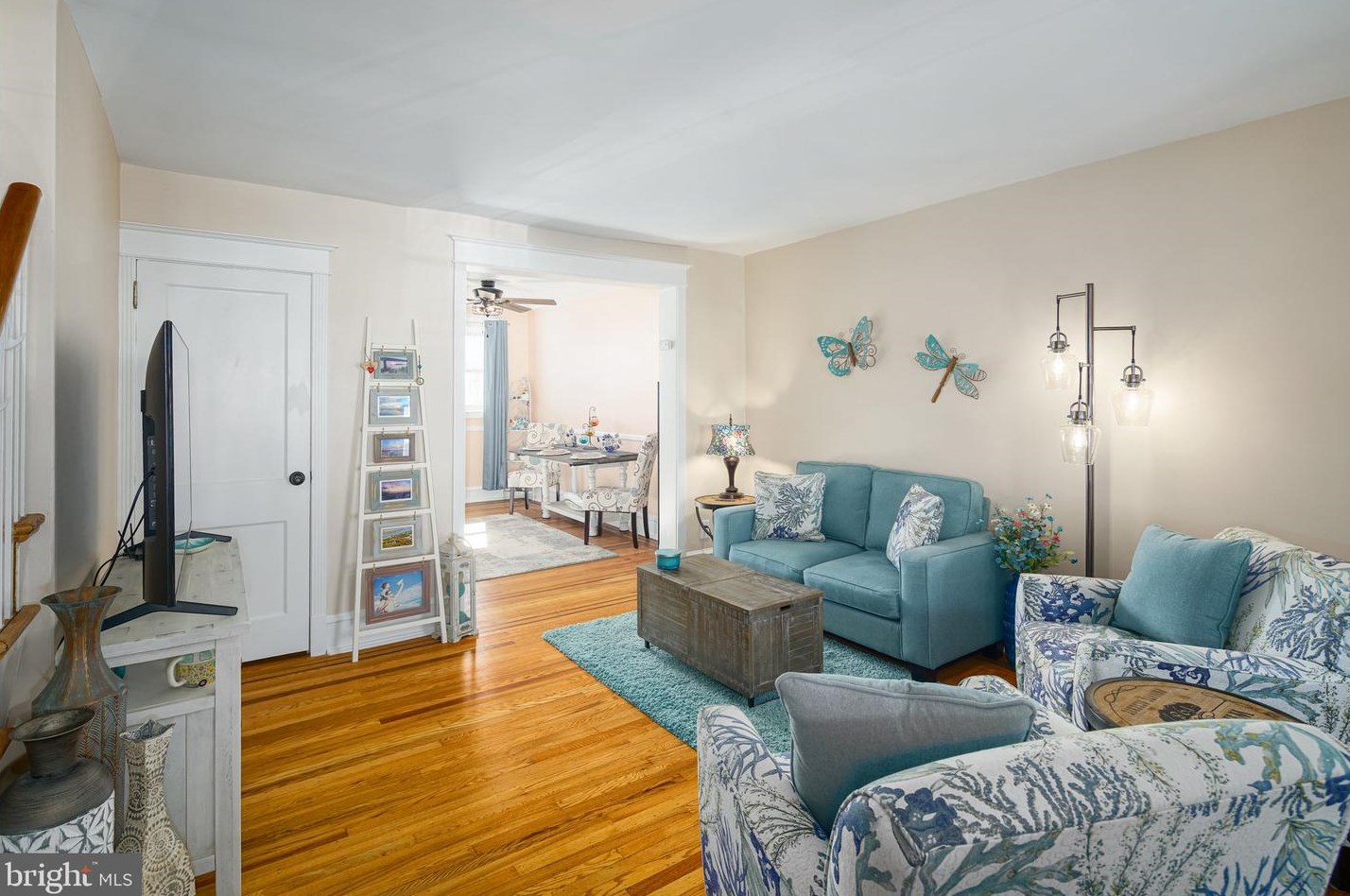 3334 Ainslie St, Philadelphia PA  19129-1442 exterior