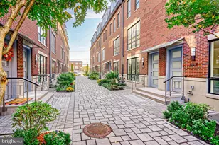 2002 Renaissance Walk, Philadelphia, PA 19145 - Photo 2