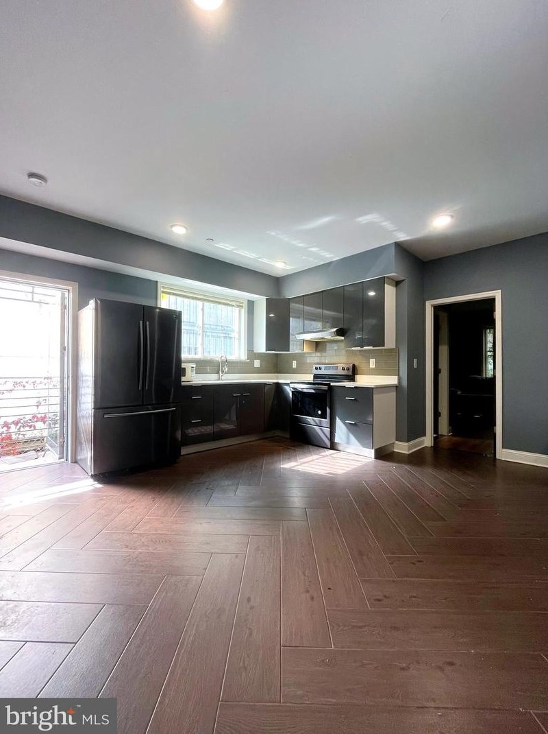 1306 N Carlisle St #1, Philadelphia, PA 19121