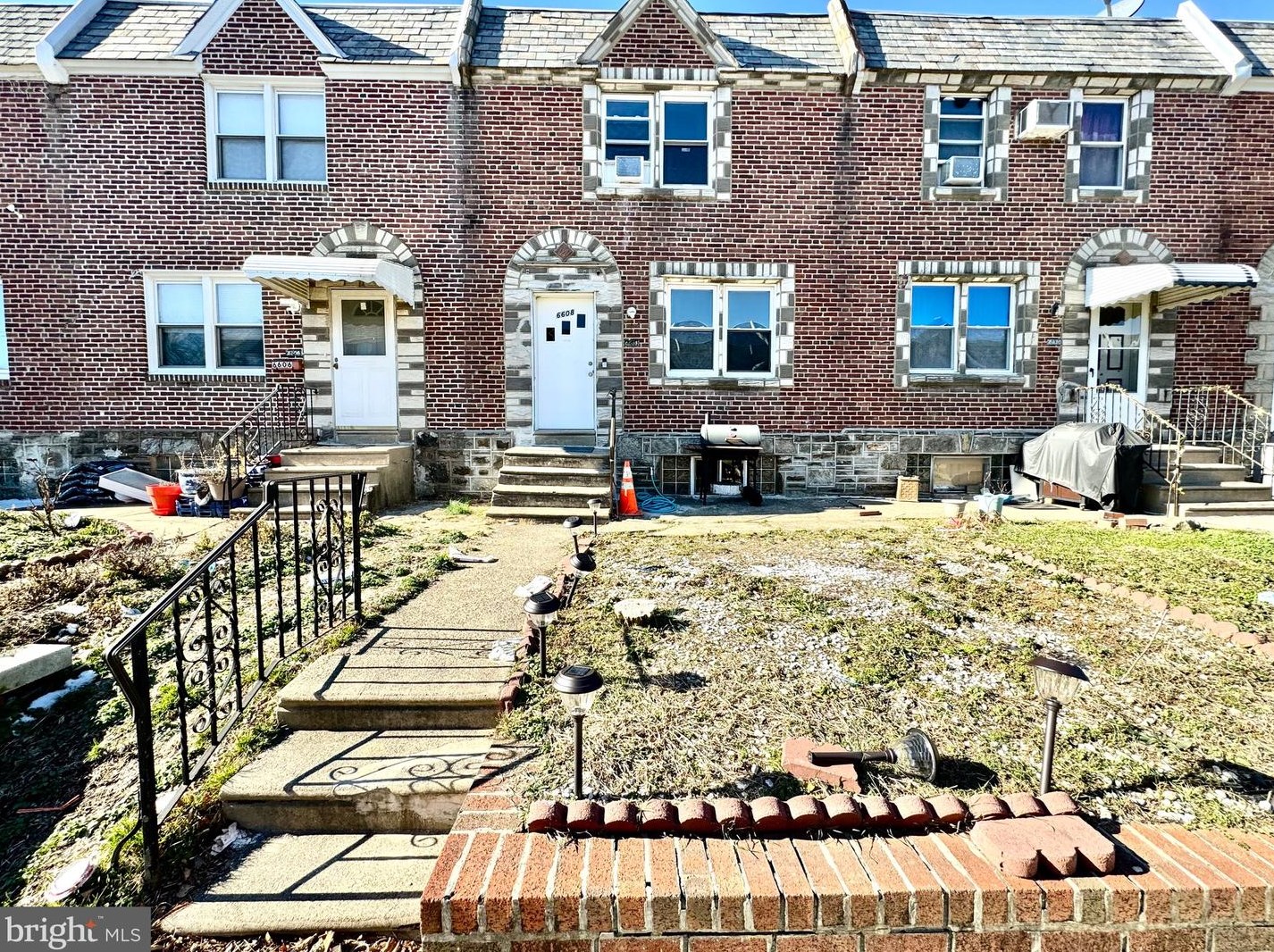 6608 Sylvester St, Philadelphia, PA 19149-2232