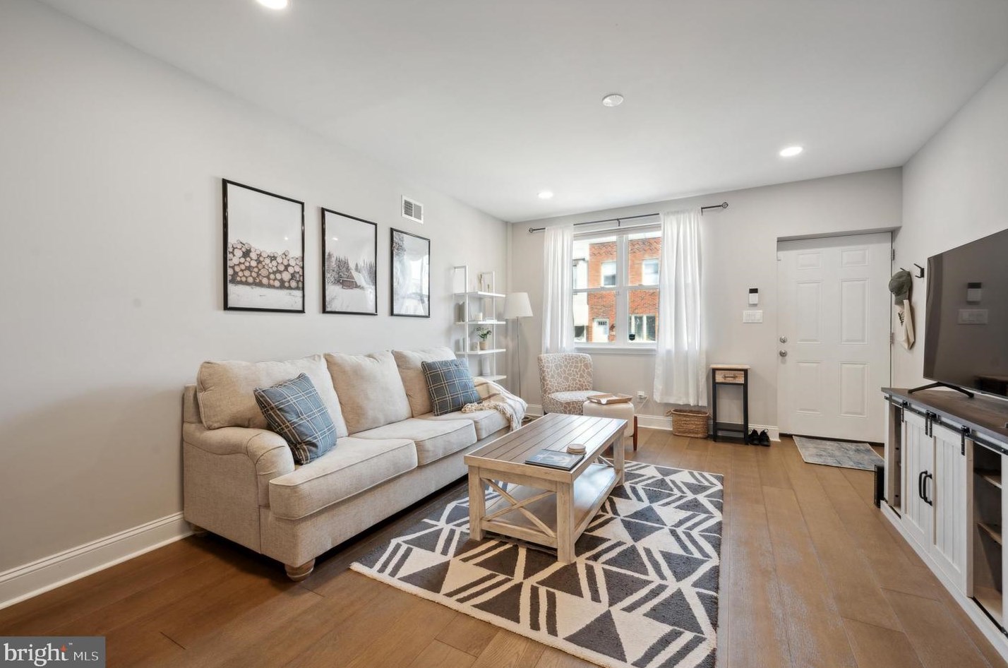 2416 Clearfield St, Philadelphia PA  19134-4418 exterior