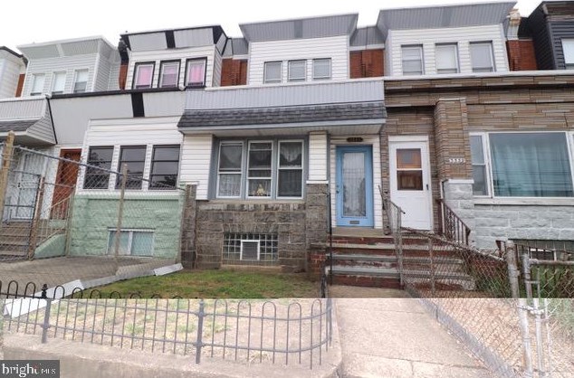3341 Emerald St, Philadelphia, PA 19134-2550