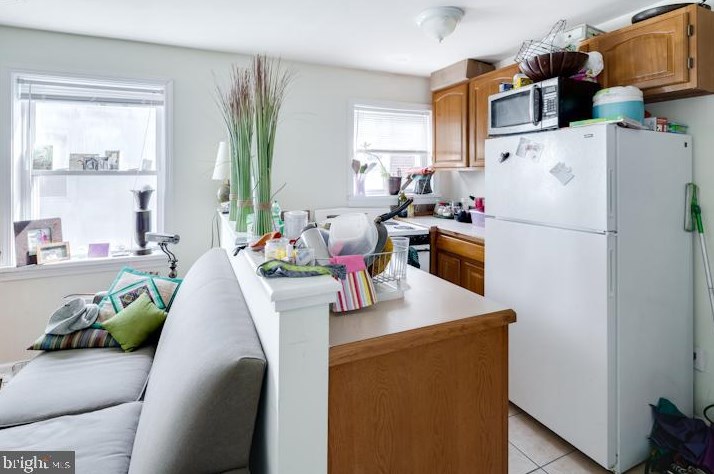 1515 N 17th St #2r, Philadelphia, PA 19121