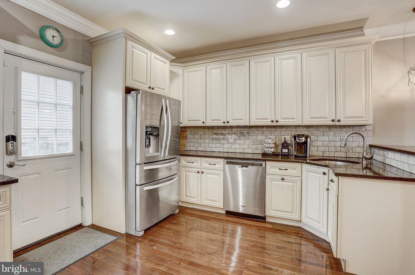 641 Morris St, Philadelphia PA  19148-1201 exterior
