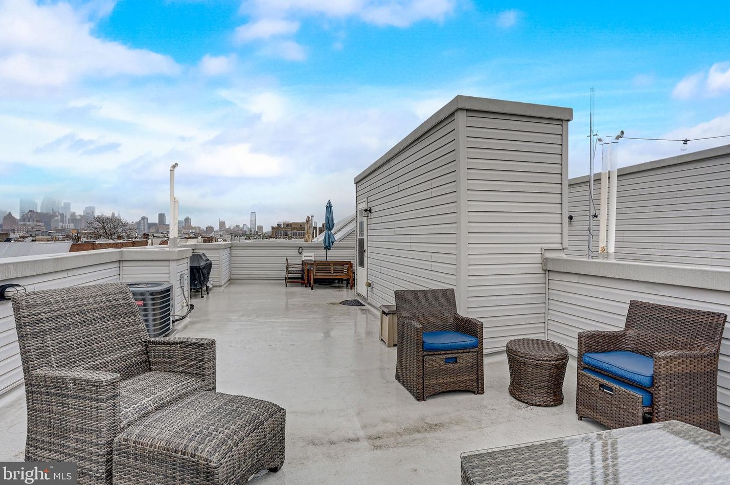 641 Morris St, Philadelphia PA  19148-1201 exterior