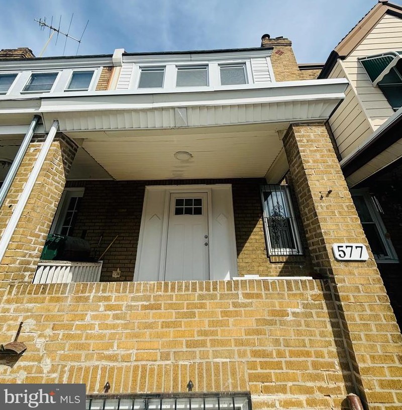577 Rosalie St, Philadelphia PA  19120-1234 exterior