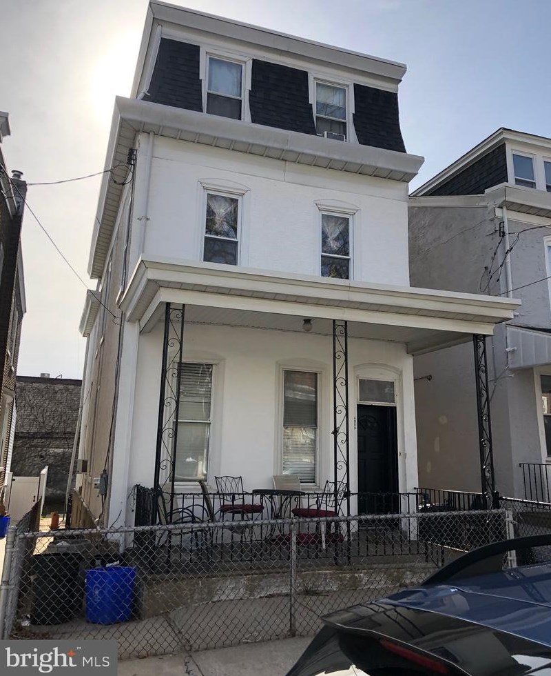 4352 Mitchell St, Philadelphia PA  19128-3412 exterior