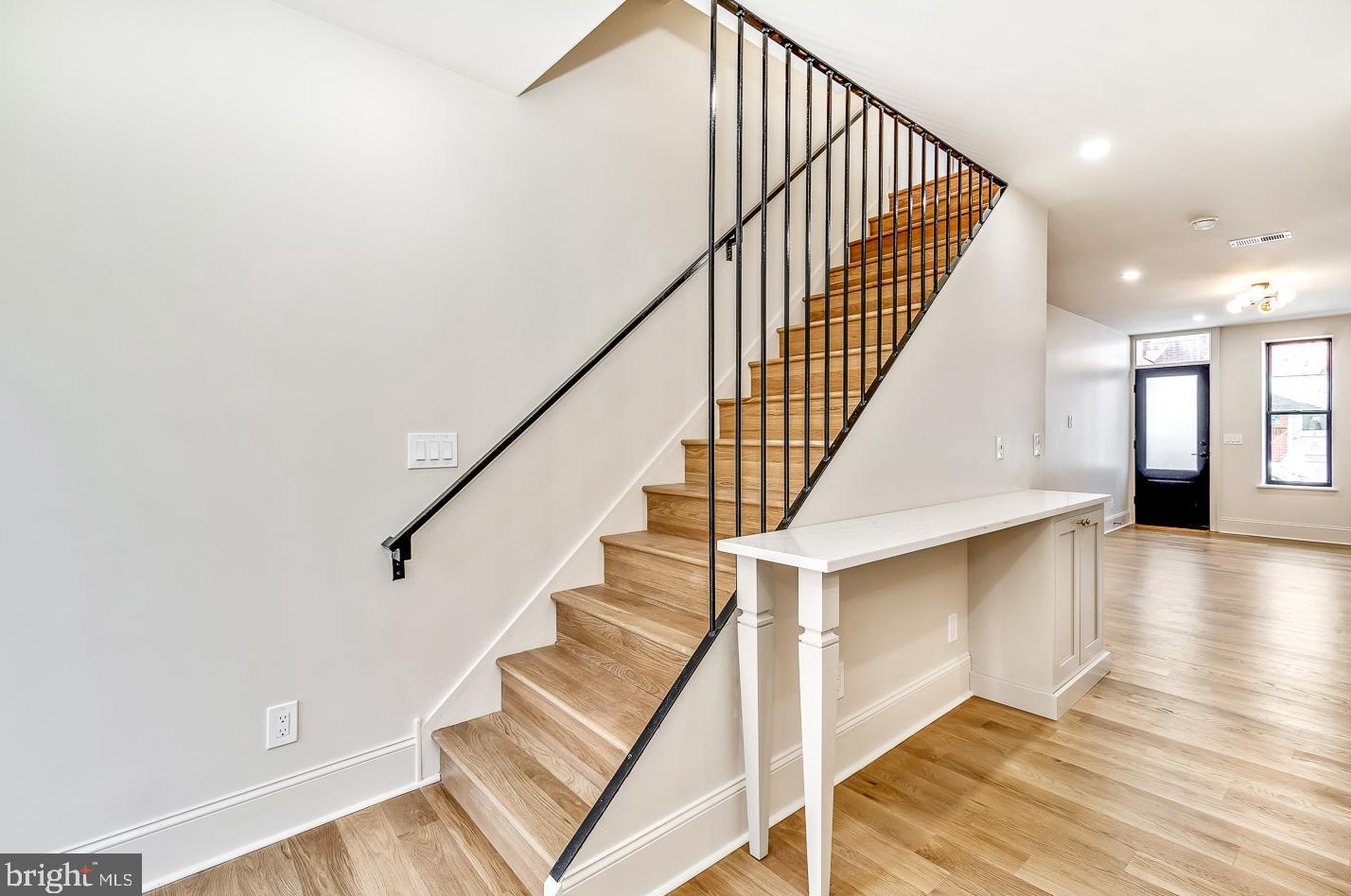 1456 Wilt St, Philadelphia PA  19125-2711 exterior