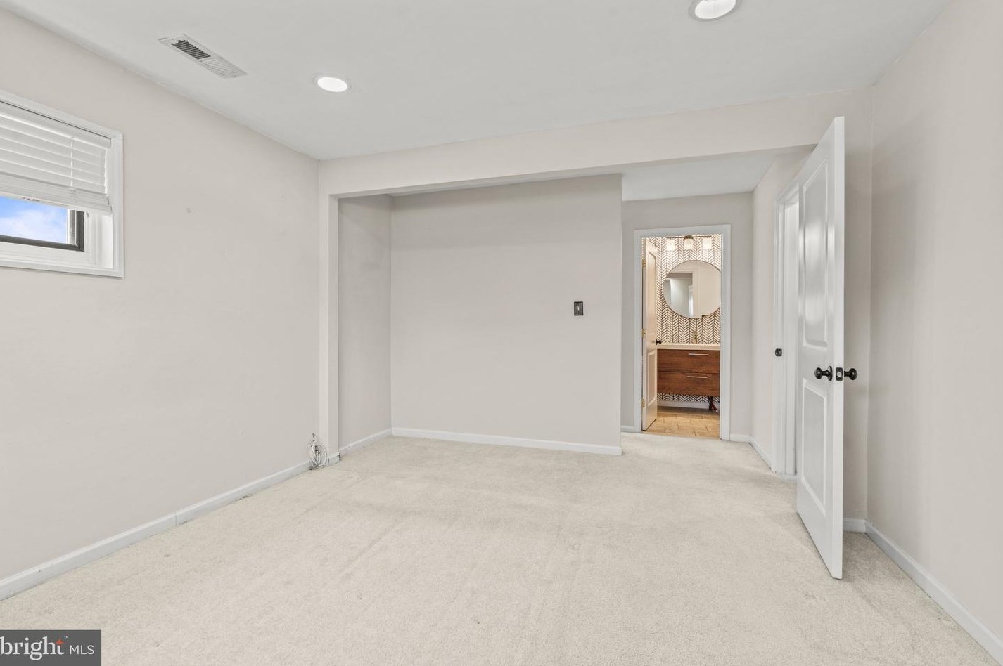 6962 Pawling St, Philadelphia PA  19128-4423 exterior