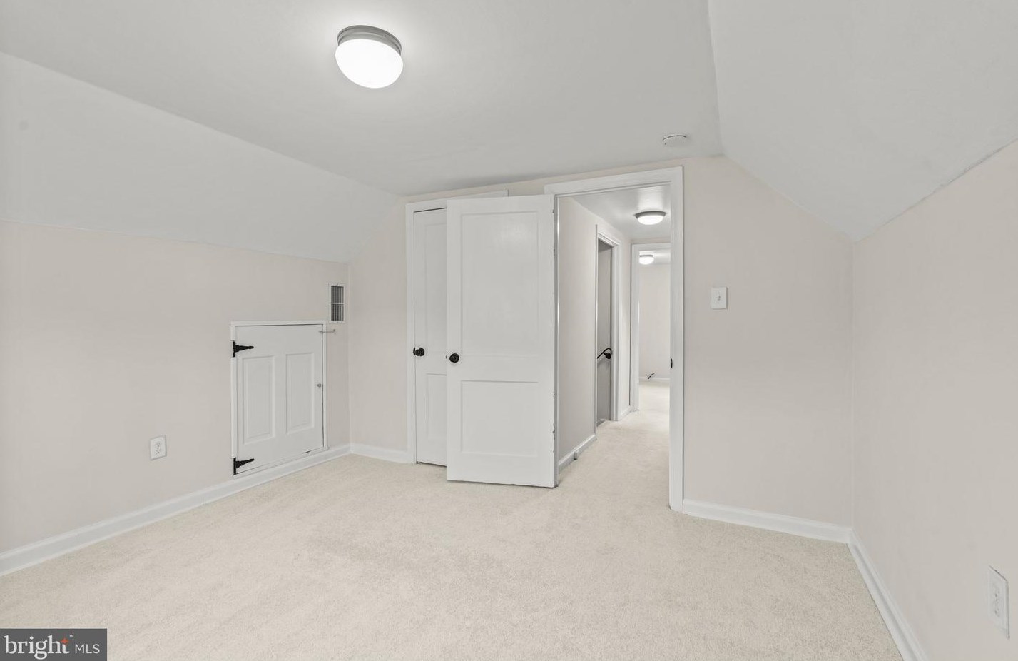 6962 Pawling St, Philadelphia PA  19128-4423 exterior
