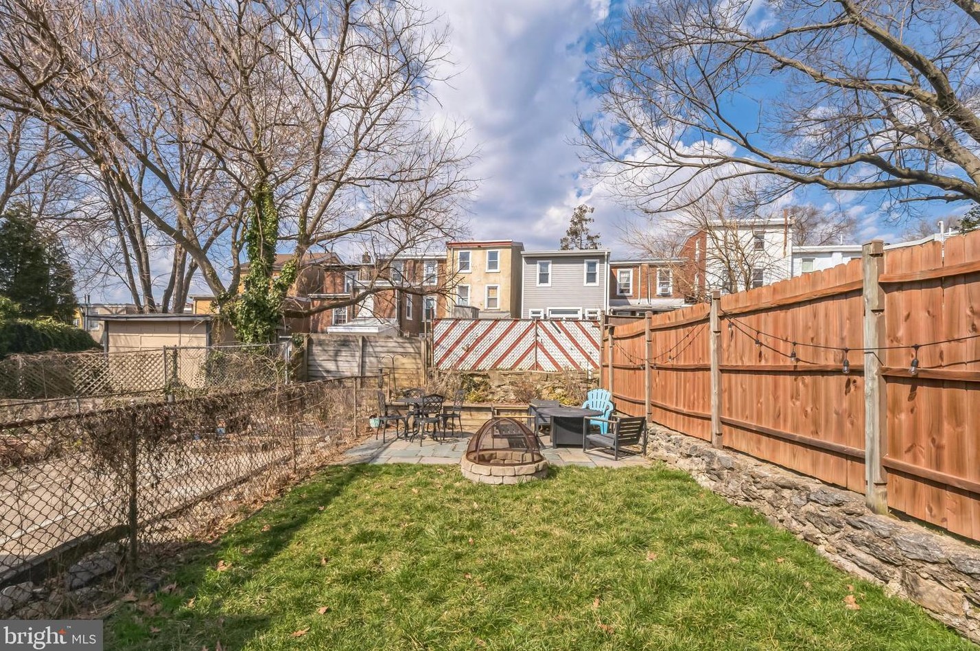 3431 Crawford St, Philadelphia PA  19129-1515 exterior