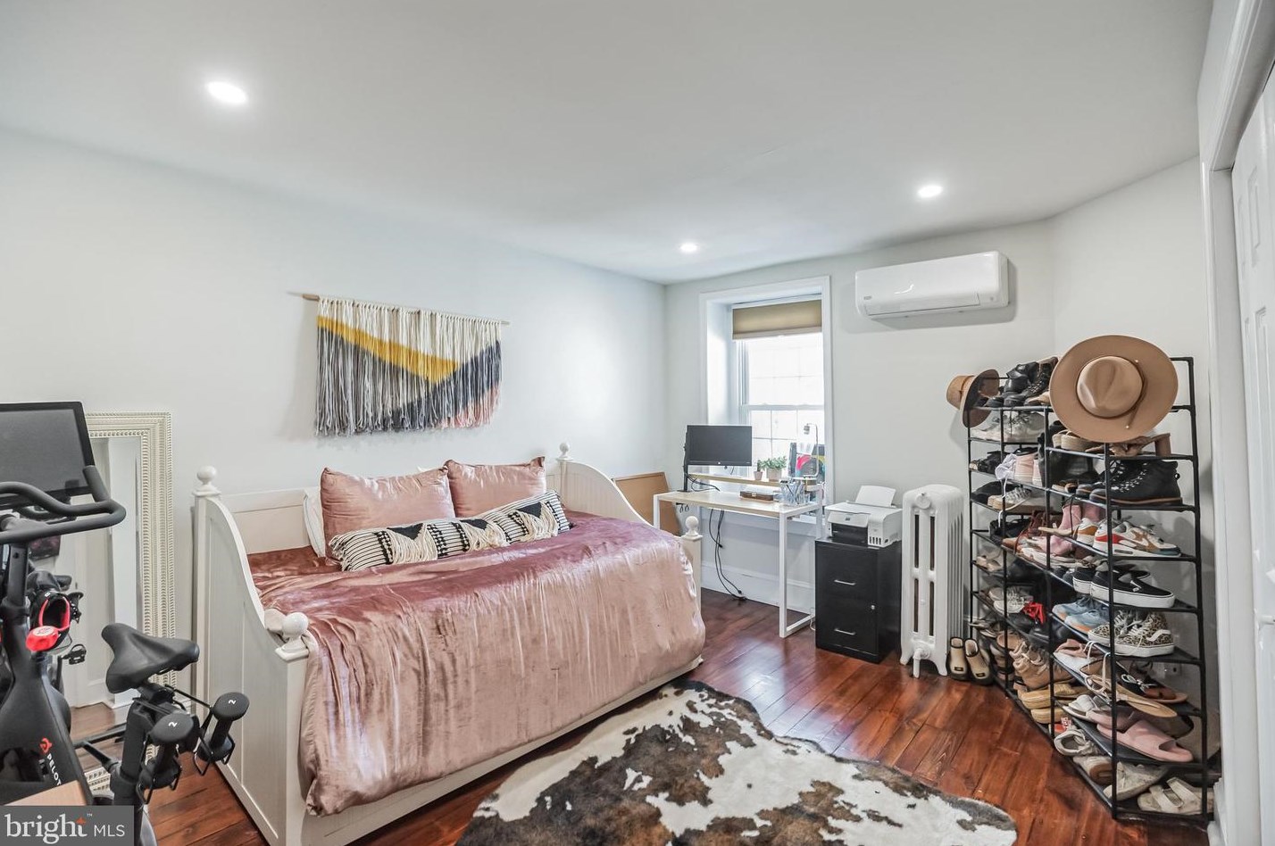 3431 Crawford St, Philadelphia PA  19129-1515 exterior
