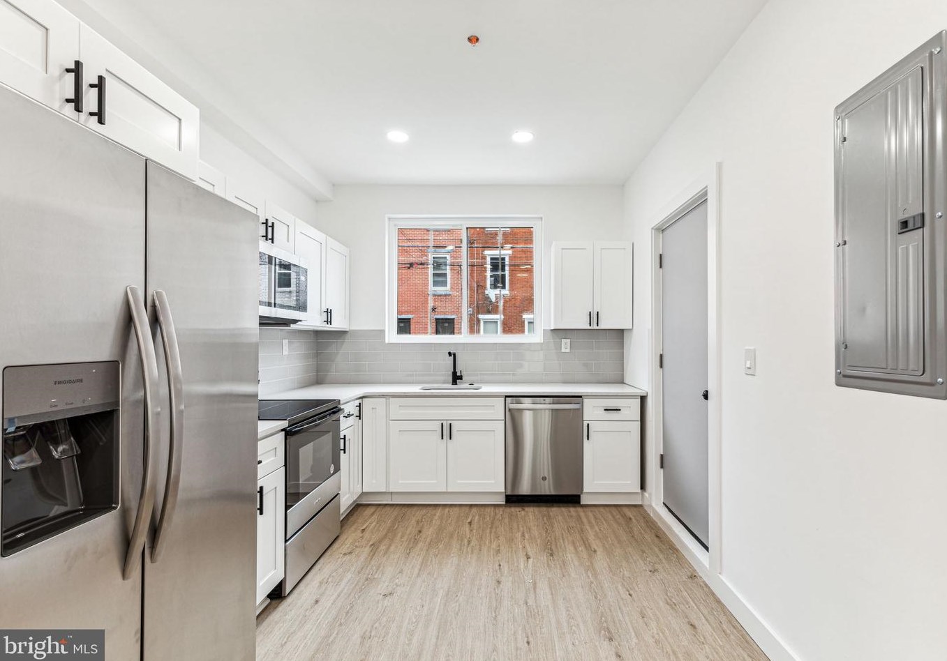 2224 N Howard St #1, Philadelphia, PA 19133