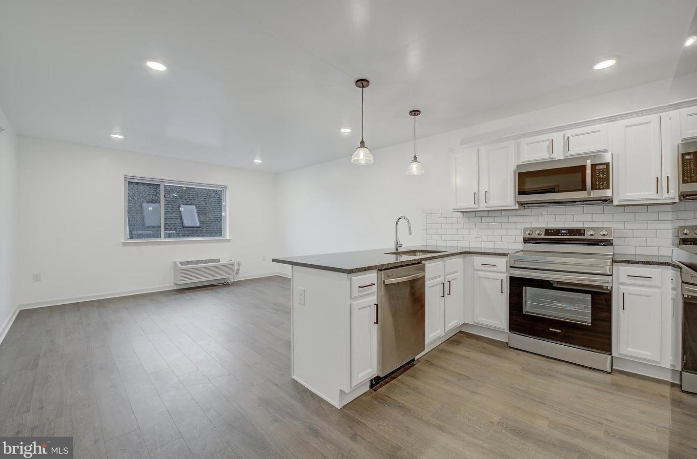 6649 Ridge Ave #c406, Philadelphia, PA 19128