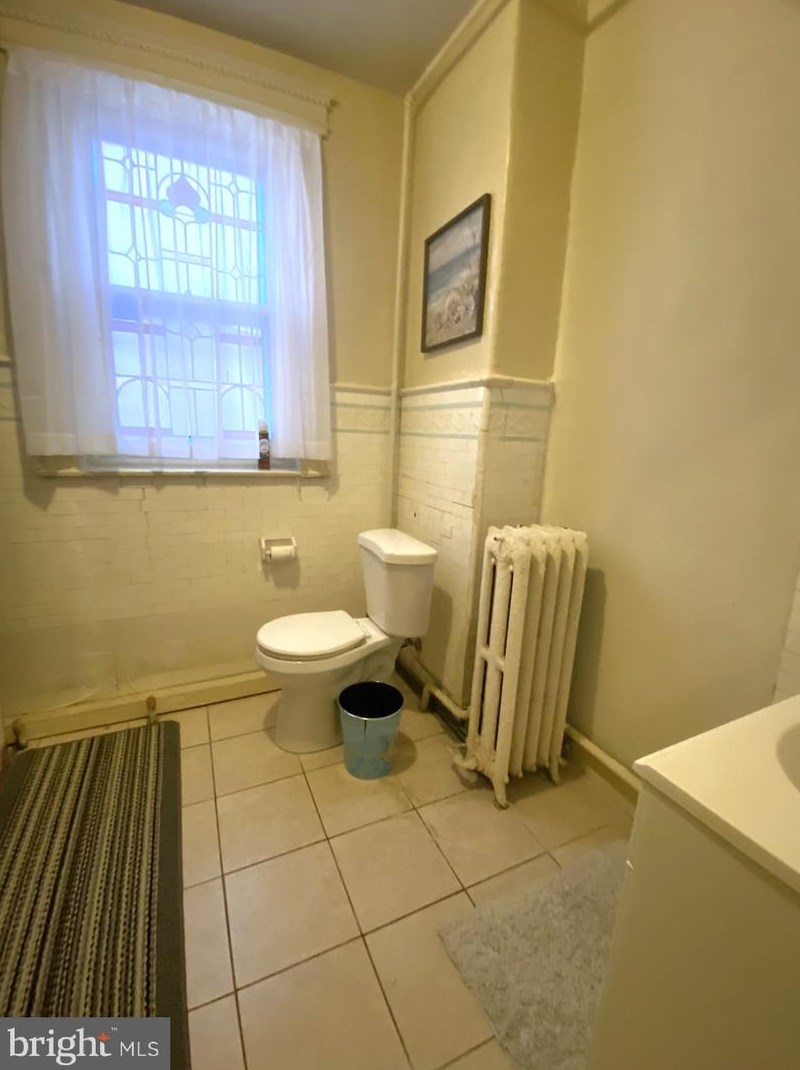 5033 Walnut St, Philadelphia PA 19139-4250 exterior