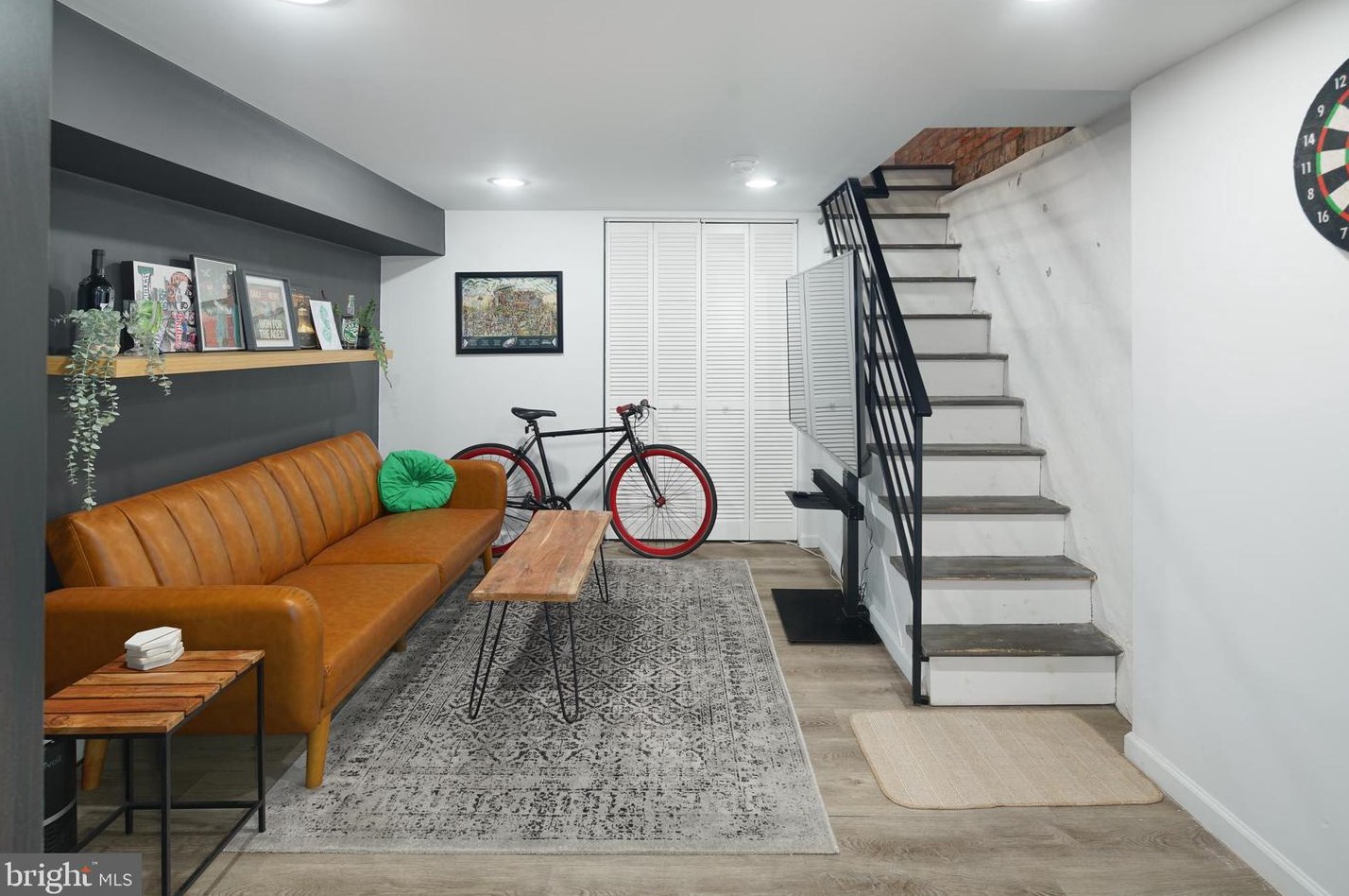 409 Hoffman St, Philadelphia PA  19148-2520 exterior