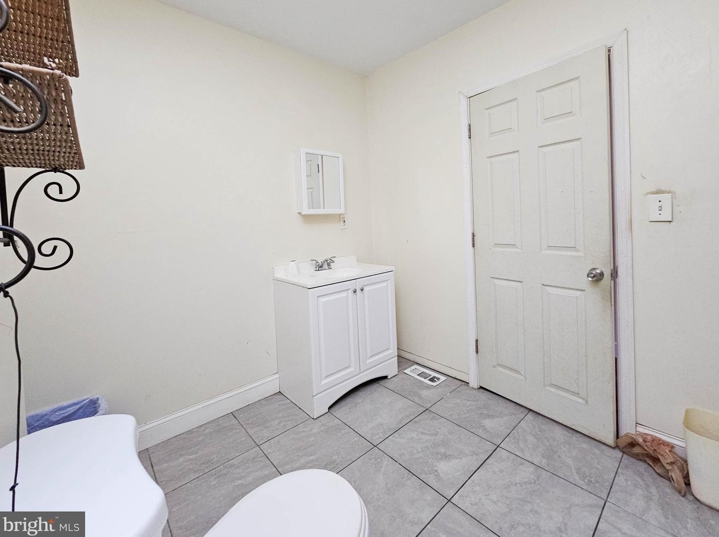 1843 Letterly St, Philadelphia, PA 19125-1224