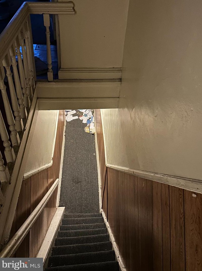 5729 Pine St, Philadelphia PA  19143-1215 exterior