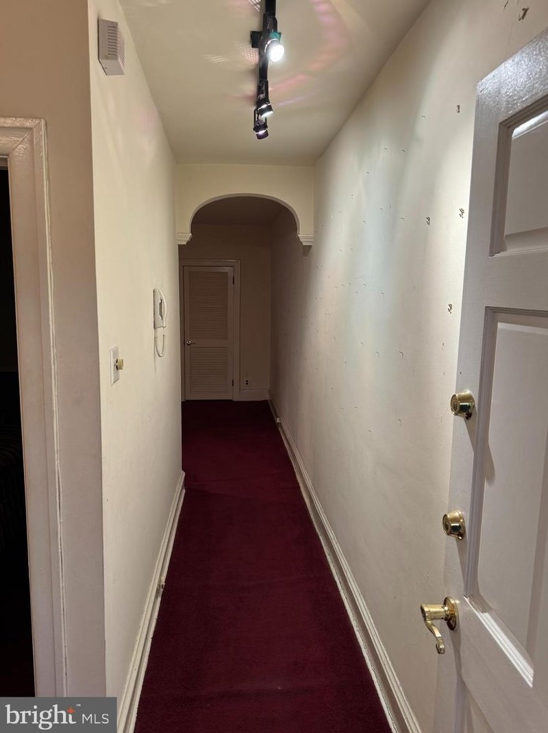 6142 Wayne Ave, Philadelphia, PA 19144-6106
