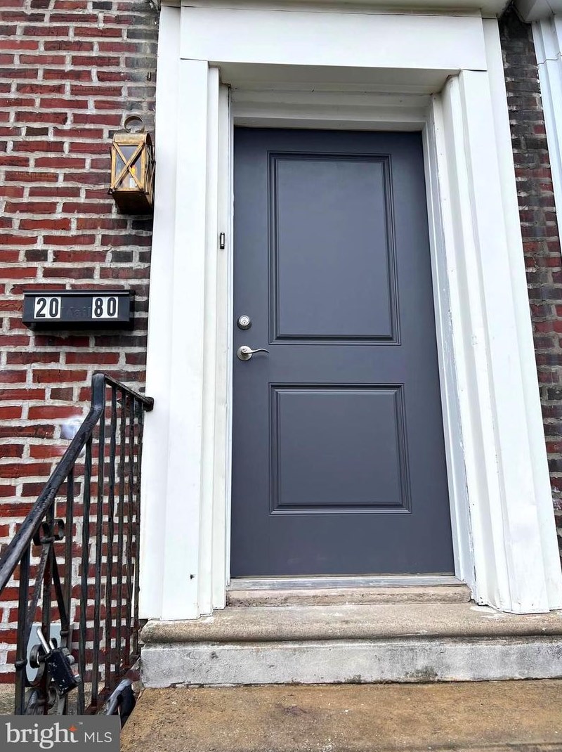 2080 Fraley St, Philadelphia, PA 19124-1602