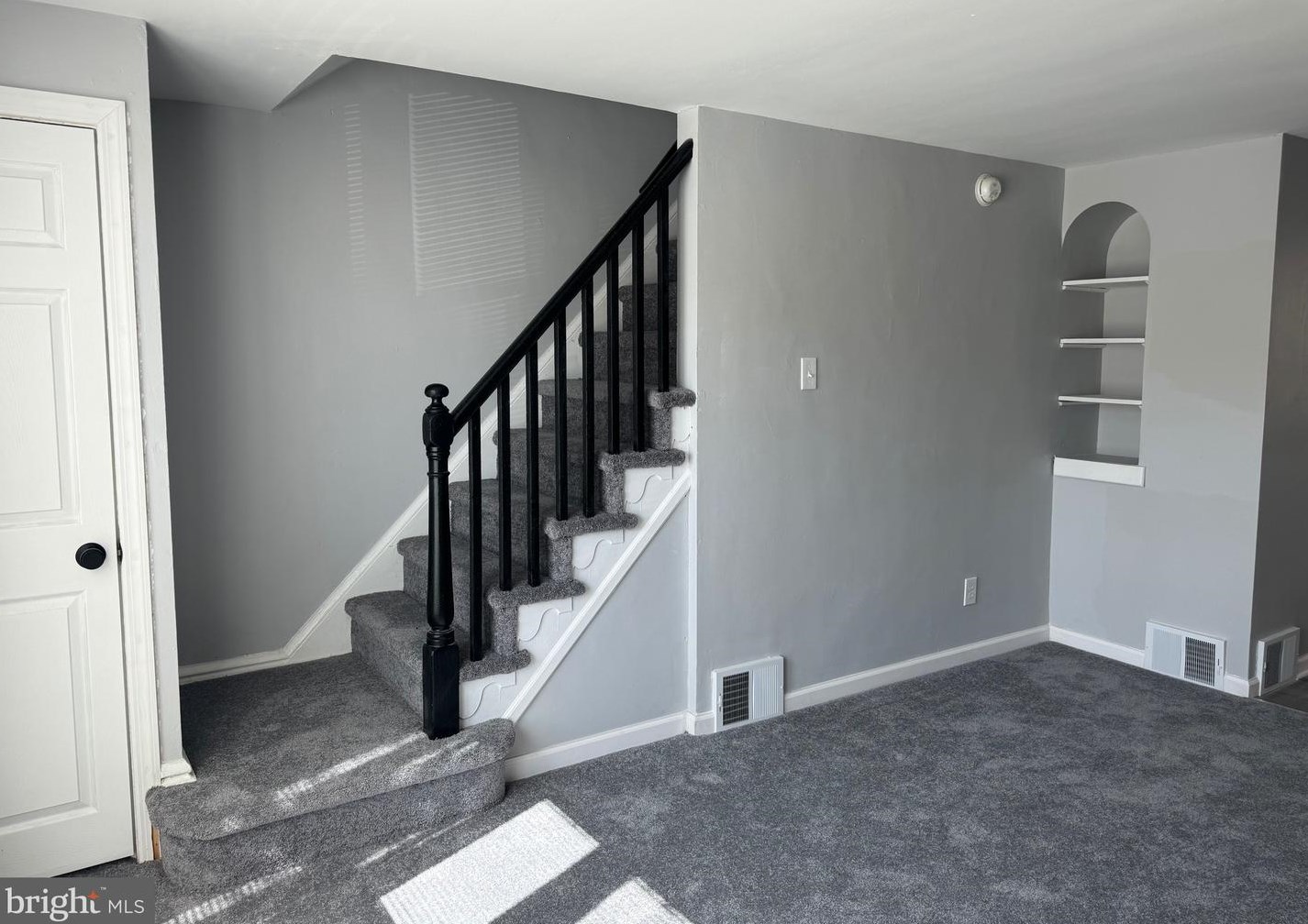 619 Sanger St, Philadelphia PA 19120-1721 exterior