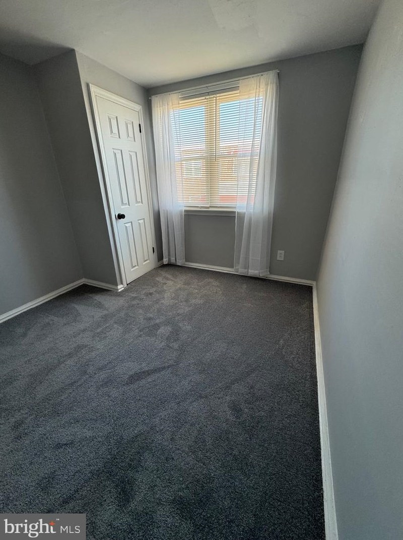 619 Sanger St, Philadelphia PA 19120-1721 exterior