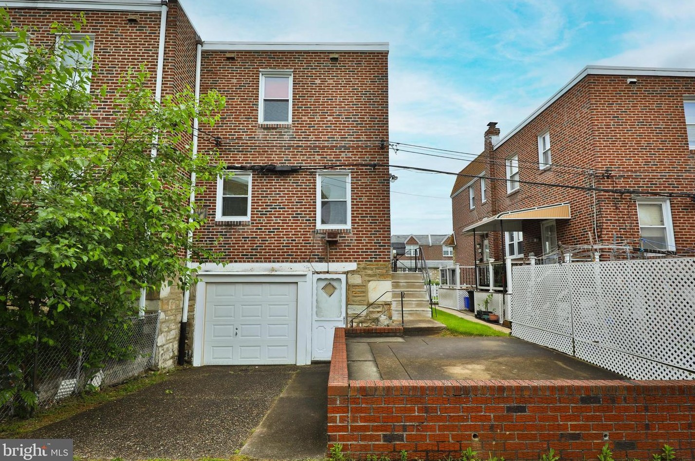 1702 Megargee St, Philadelphia, PA 19152-1804